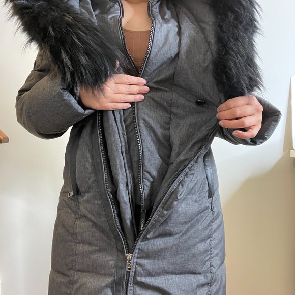 Grey Ookpik Winter Jacket w/ Racoon Fur Trim -M- - Picture 6 of 16